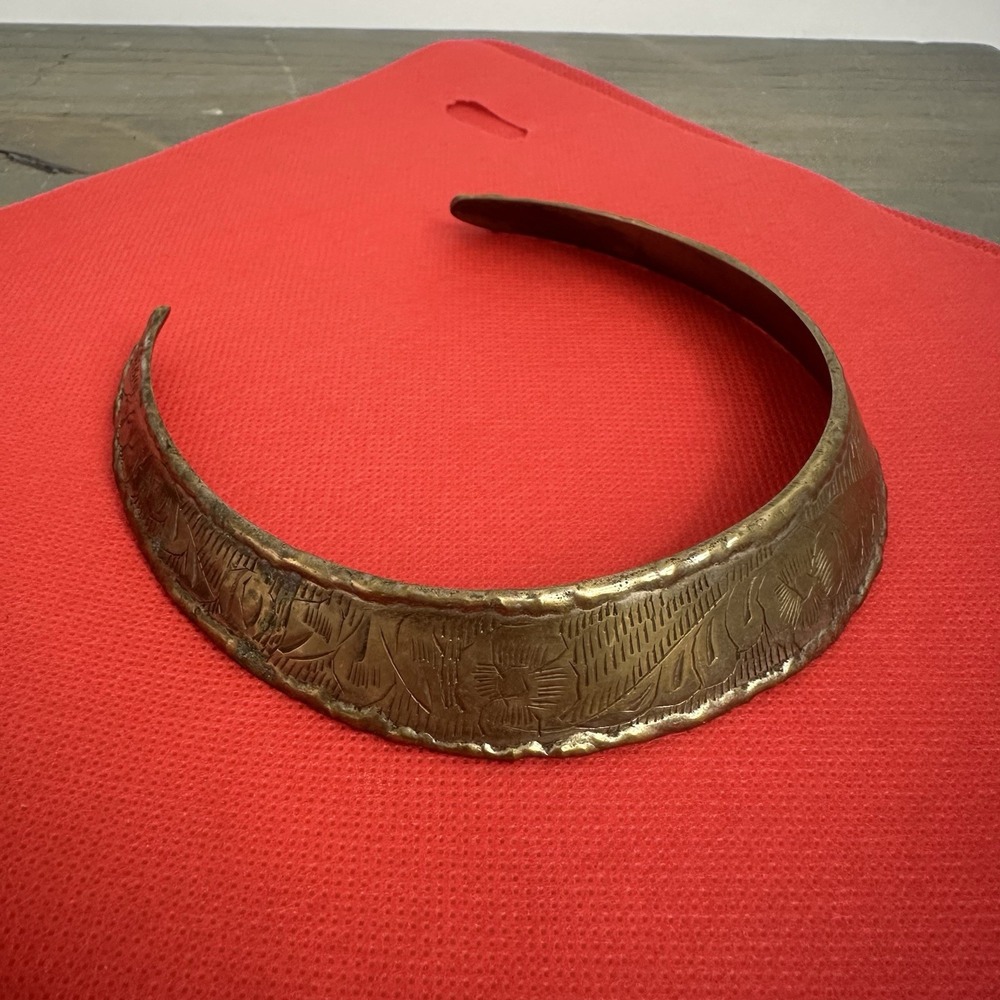 Vintage Brass Chocker Collar Necklace Etched Floral Designs Costume Patina 13"